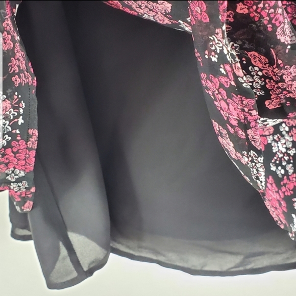 ⬇️Torrid Floral Print Chiffon Layered Tank Top - Picture 7 of 7